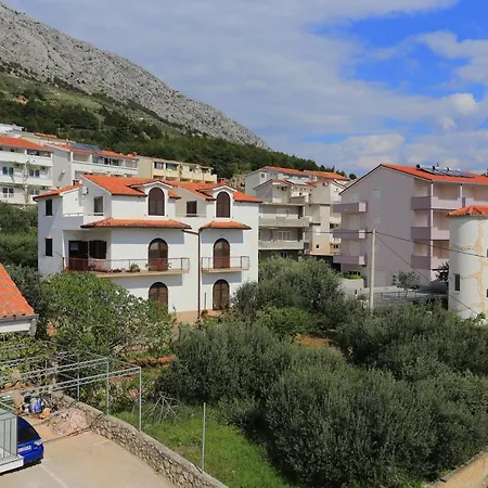 Apartments By The Sea Nemira, Omis - 17039 Tice Exterior photo